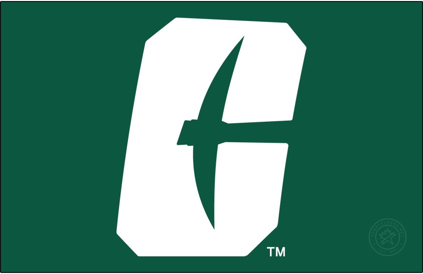 JackEvitts9's tweet photo. Great Day!! Big 🏀🏀 win tonight!! Great call from @CoachBrianMetz today with an offer from @CharlotteFTBL! 

@CoachAlbin @RustyMcIntyre1 @SeqFootball @adamgorney @ChadSimmons_  #BrickxBrick🧱 https://t.co/cUTT81RZ4W