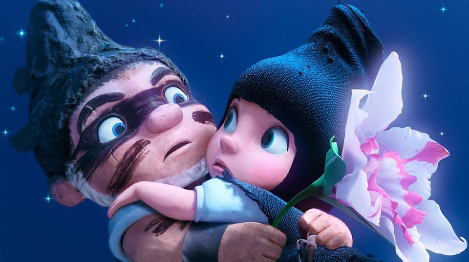 ToonHive's tweet image. 15 years ago today, ‘Gnomeo &amp;amp; Juliet’ released in theaters.
