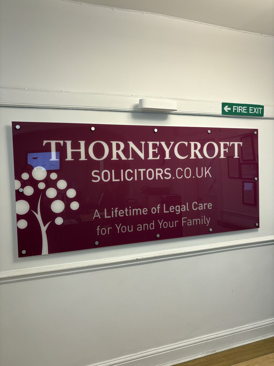 LinziPerriman's tweet photo. Delighted to share that I've joined @thorneycroft_uk working alongside Caroline Cockill-Guy. As I step into the next stage of my career and enter my 40s, I'm looking for a firm that aligns with my values, approach and priorities. Thorneycrofts feels like exactly the right fit. https://t.co/iSGs22YUks