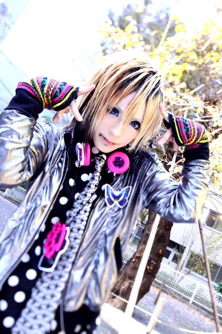 acmeusaproject's tweet photo. ᵐᵉᵈᶦᵘᵐ CHISA                   BIG CHISA https://t.co/xpSHKvzBG6