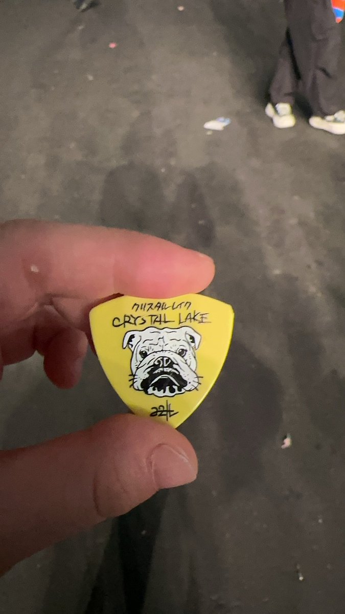 LauraW81218's tweet photo. 初ブレア✊🏻海外から来るには大変🥲。しかし、最高の時間を過ごしました。一つだけ言いたいことがあります。普段は週に5回トレーニングしていますが、Skyfallが来たときにほとんど死にそう🥹
また、オーラルとDEXCOREの両方を見たかったのですが、FireからThunderまで全力で走り、わずか5分で済み🥶 https://t.co/Xa6Vwax40D