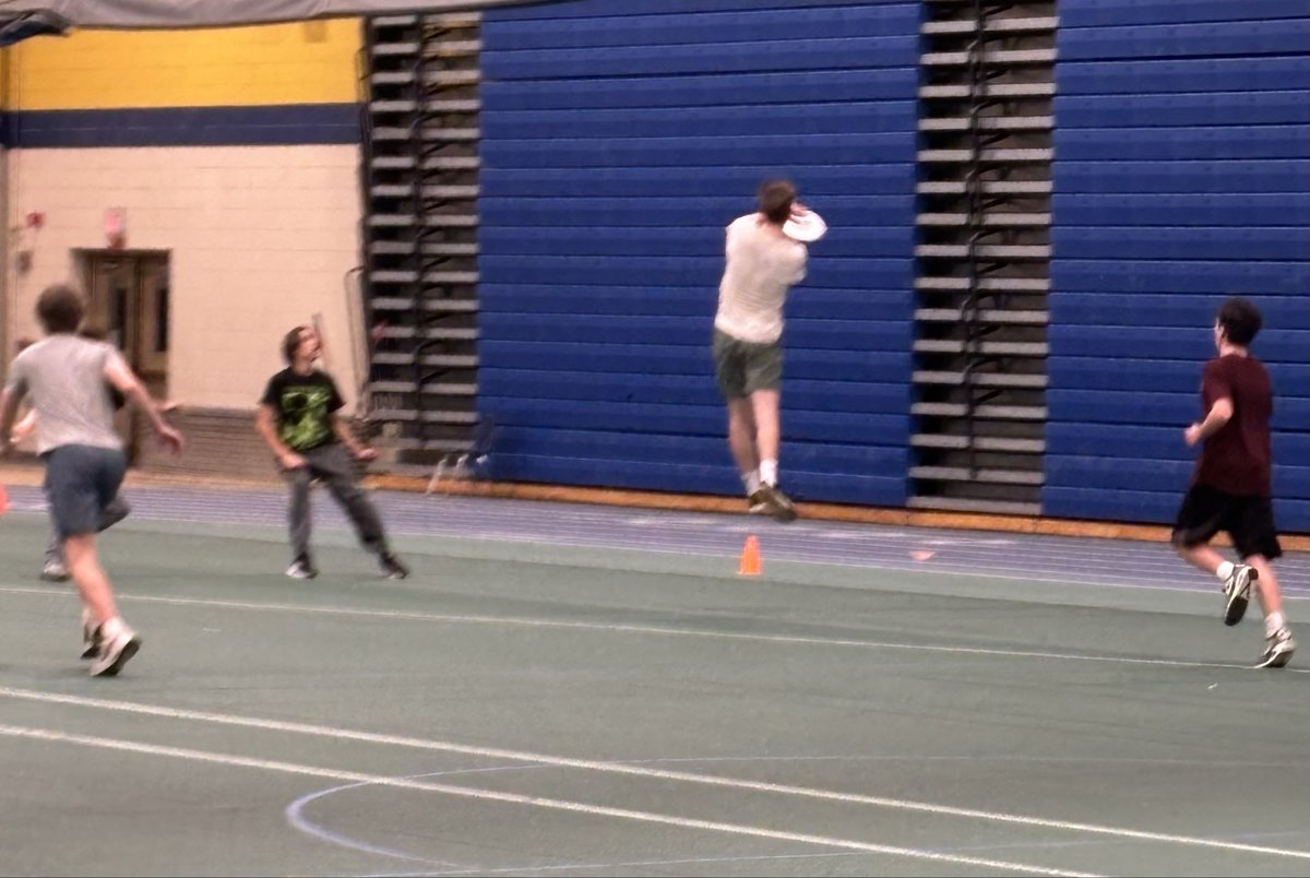 LT Ultimate Frisbee tweet media