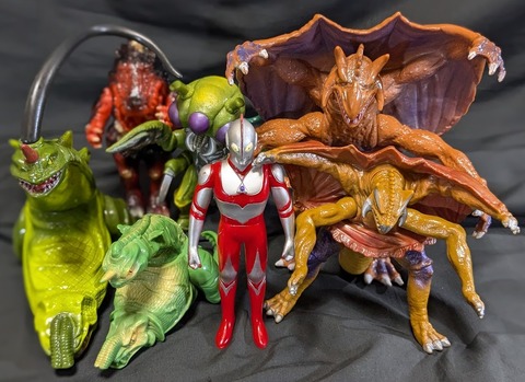 ウルトラマングレート＆登場怪獣 バンダイ製 ソフビフィギュア7体