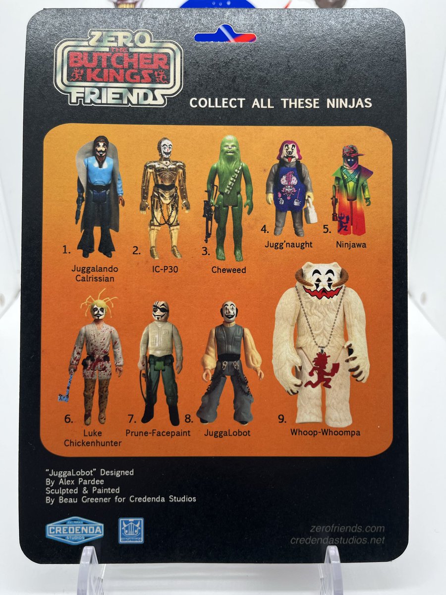 D57953690's tweet photo. What’s the one toy or action figure you’ll never part with? I’ll go first…the ultra rare JuggaLobot from @alexpardee. No idea if the others are real but check out the back for more #ZeroFriends #TheButcherKings #Brightmares https://t.co/oww8SMPpiV