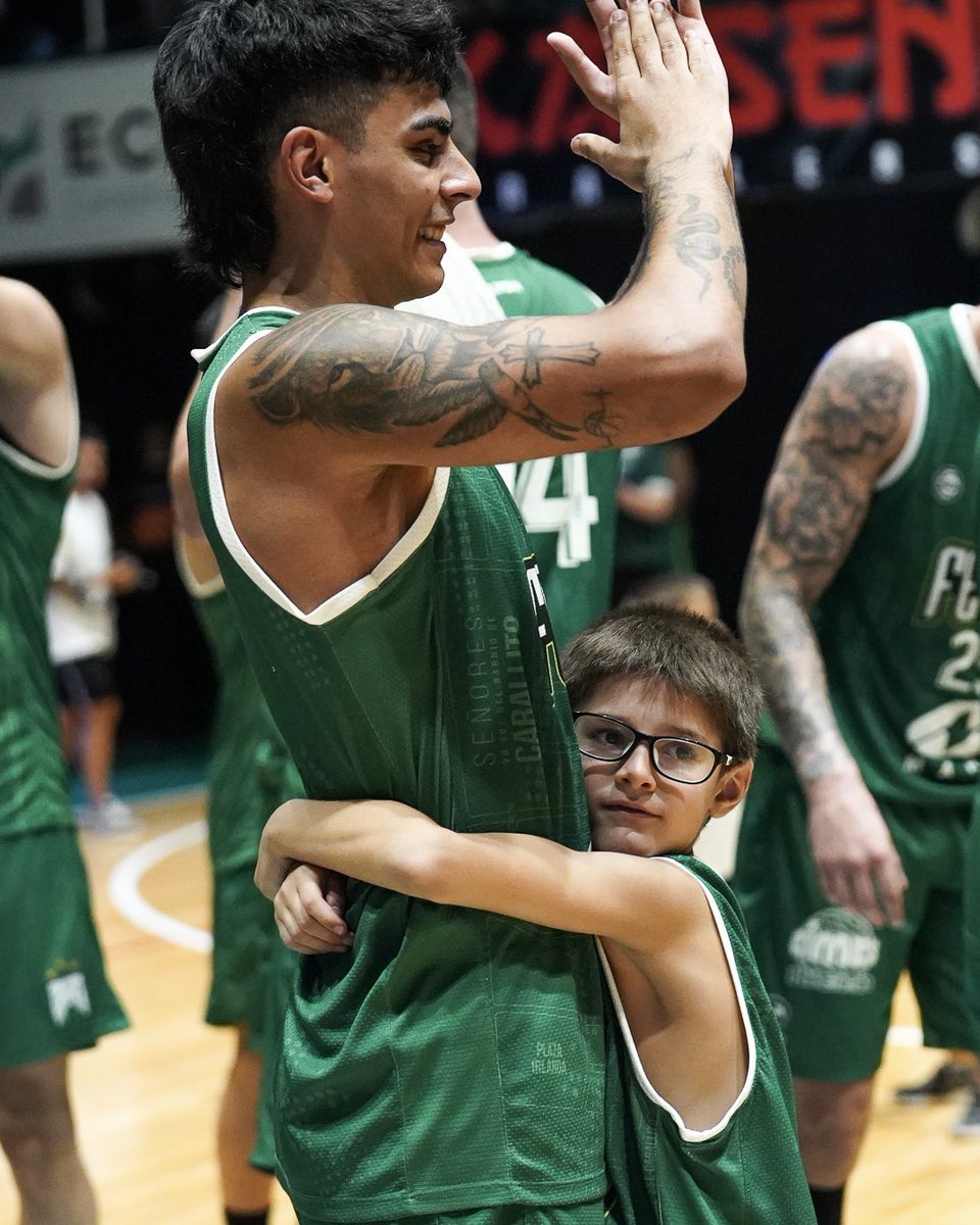 Ferro Carril Oeste Basquet tweet media