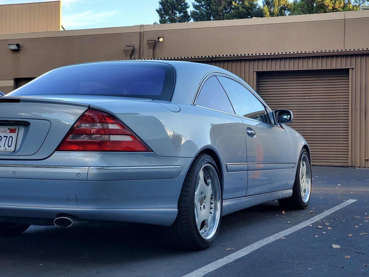 What a shape the W215.