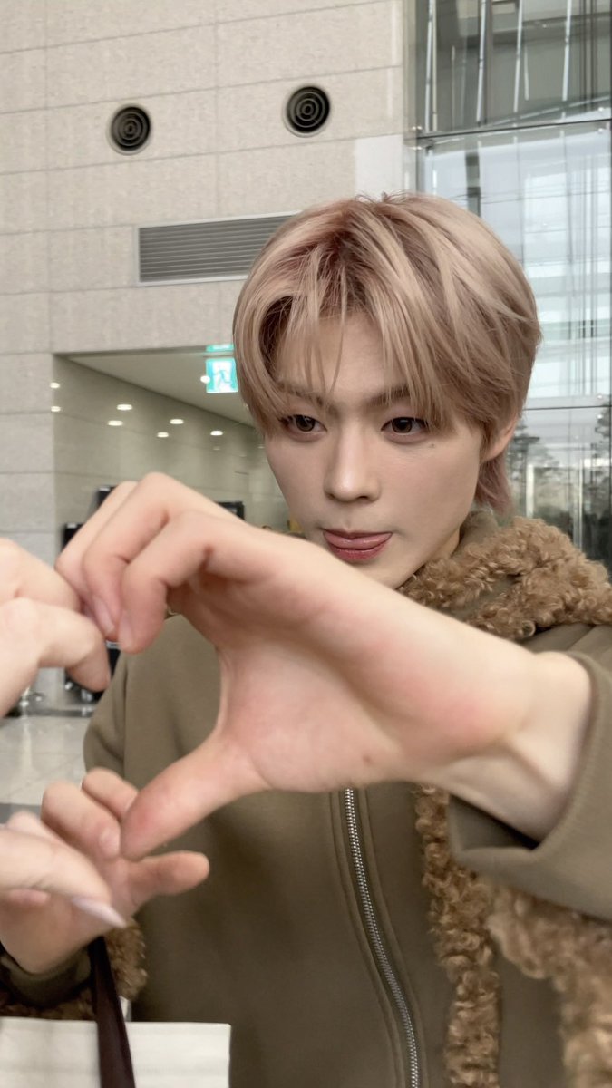 만듀 . . 🥟 tweet media