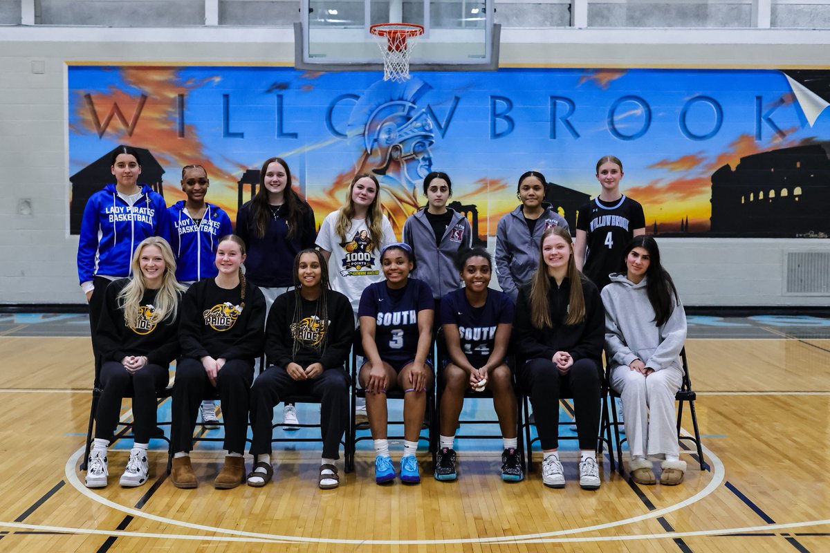 WB_ATHLETICS's tweet photo. Congratulations to the 2025-26 West Suburban Conference Gold & Silver Girls Basketball All Conference Teams!
@michaelsobrien @mikeclarkpreps @NestoHoops @jwelge96 @RickArmstrong28 @WHS_GirlsHoops1 @mortonGbball @Leydenathletics @DGSgirlsBBALL @DGSSports @HinsdaleSouthGB @HinsdaleSouthAD @proviso_east @ATGBB1 @ATHSathletics @dgnathletics @LadyTrojanHoops @HCGirlsBB @RedDevilsAD @OPRFAthletics @oprfhsgb @girls_gw @GWHilltoppers @YDGirlsHoops @YorkAthletics @LTHSGirlsBBall @LTHS_Athletics

📸@piehousesix @WillowbrookHS1 @DGSSports