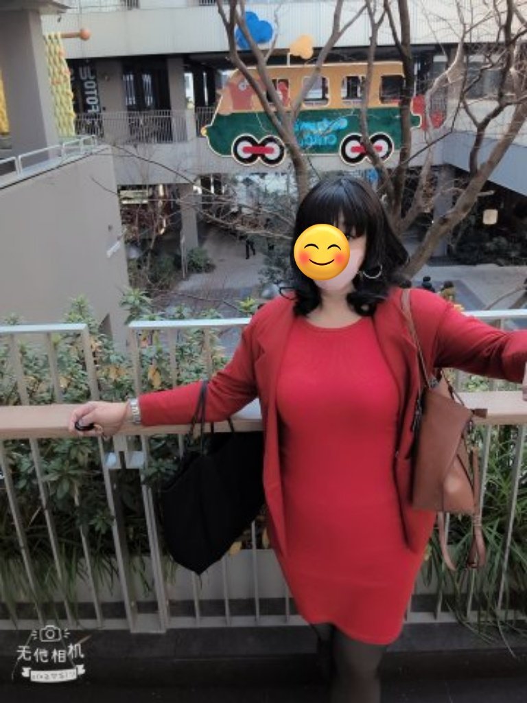 完全沒有心情上班呢！盼著農曆春節到來。