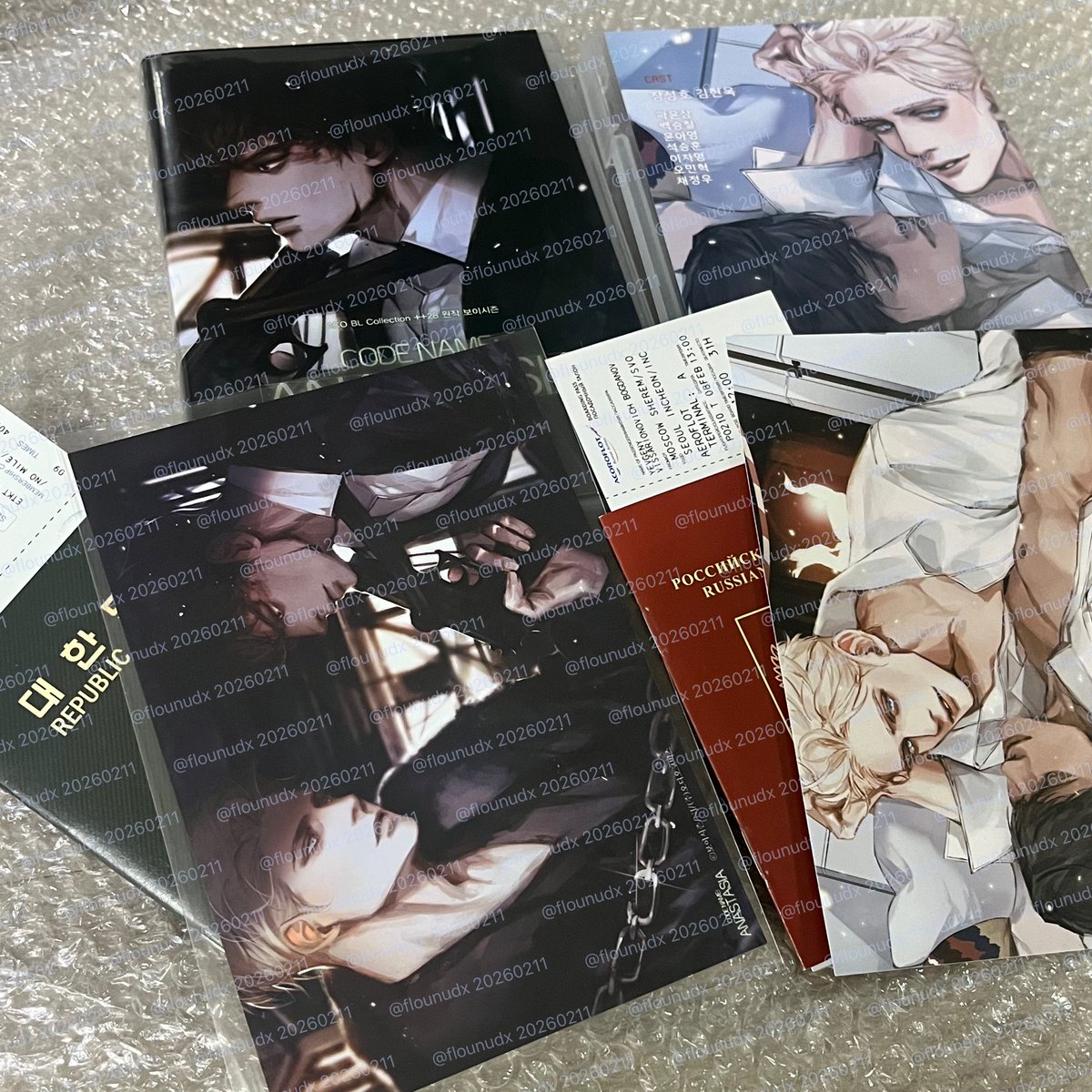flounudx's tweet photo. 코드 아나 코드네임 아나스타샤 드씨 오디오 드라마 Codename code name anastasia audio drama 판매 양도

코드네임 아나스타샤 1, 2 cd + 제냐 &amp; 택주 캐릭터 여권 메모지 + 항공권 티켓 + 일러스트 엽서 

45.5 https://t.co/vIdDs5WPbU