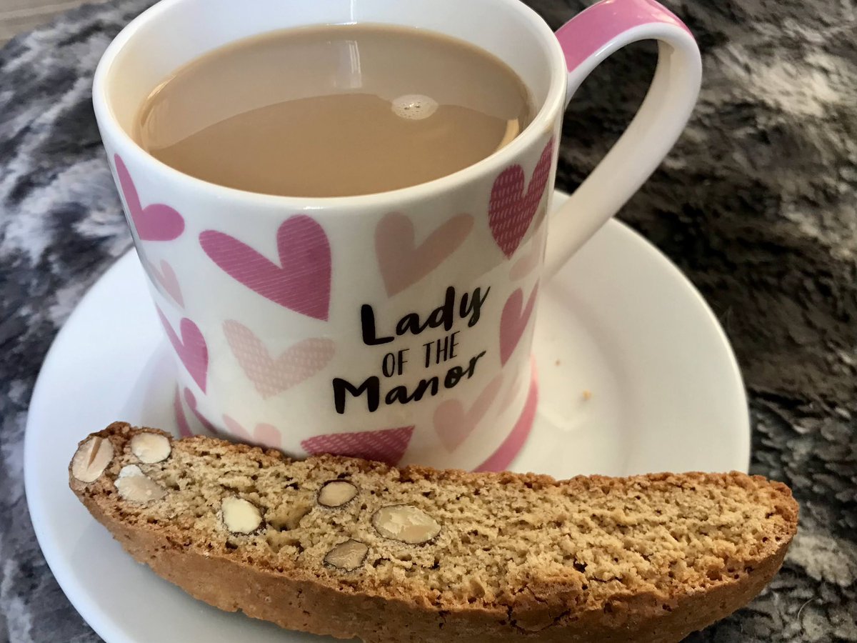 karen thompson tweet media