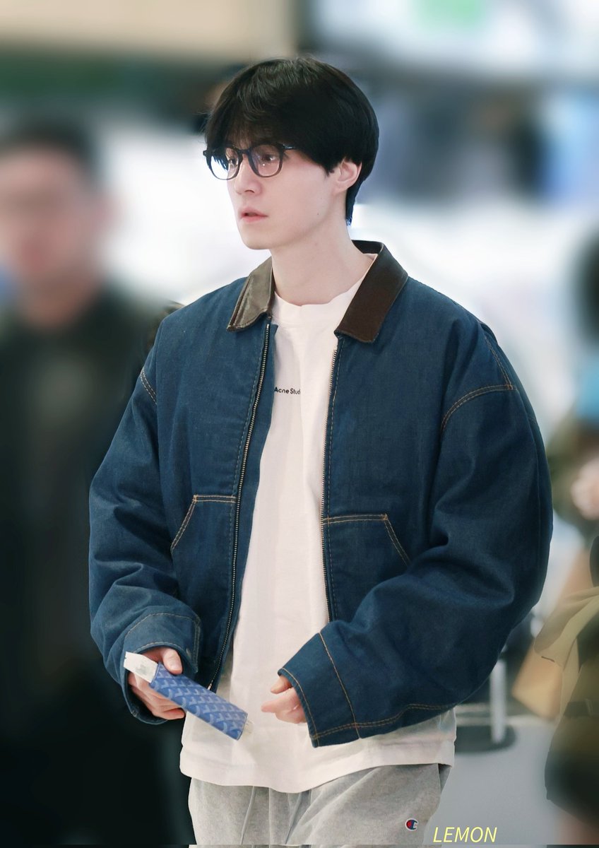 Lee Dongwook tweet media