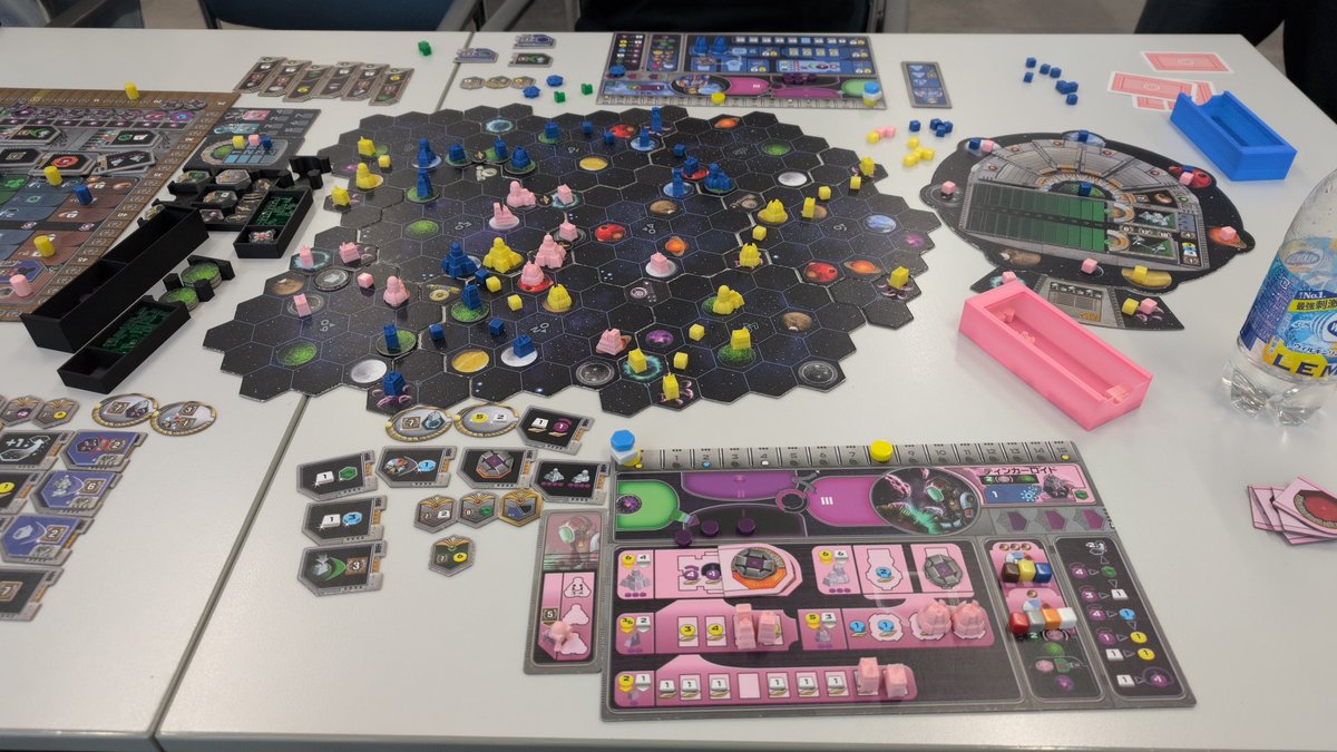 fwtmp's tweet image. Played #GaiaProject on 2026-02-11 with 3 players, winning score: 218 #bgstats