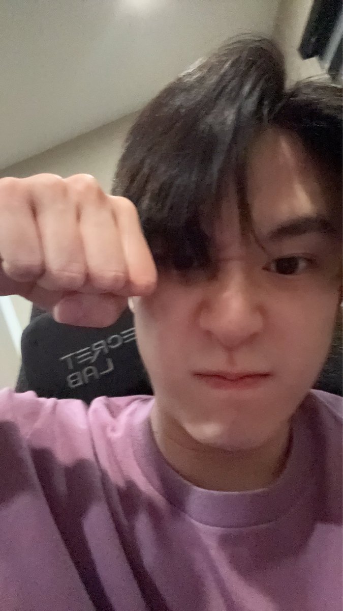 อะไรว่ะ...แต่โครตจะได้🤫🤫

((เคมีมาแล้ว เปิดกล้องได้เลยคับบ🫶🏻🫶🏻))
/ซีรี่ส์มิตรภาพ...มันเท่ว่ะมึง🤏🏻👀🫠((เหลวว))