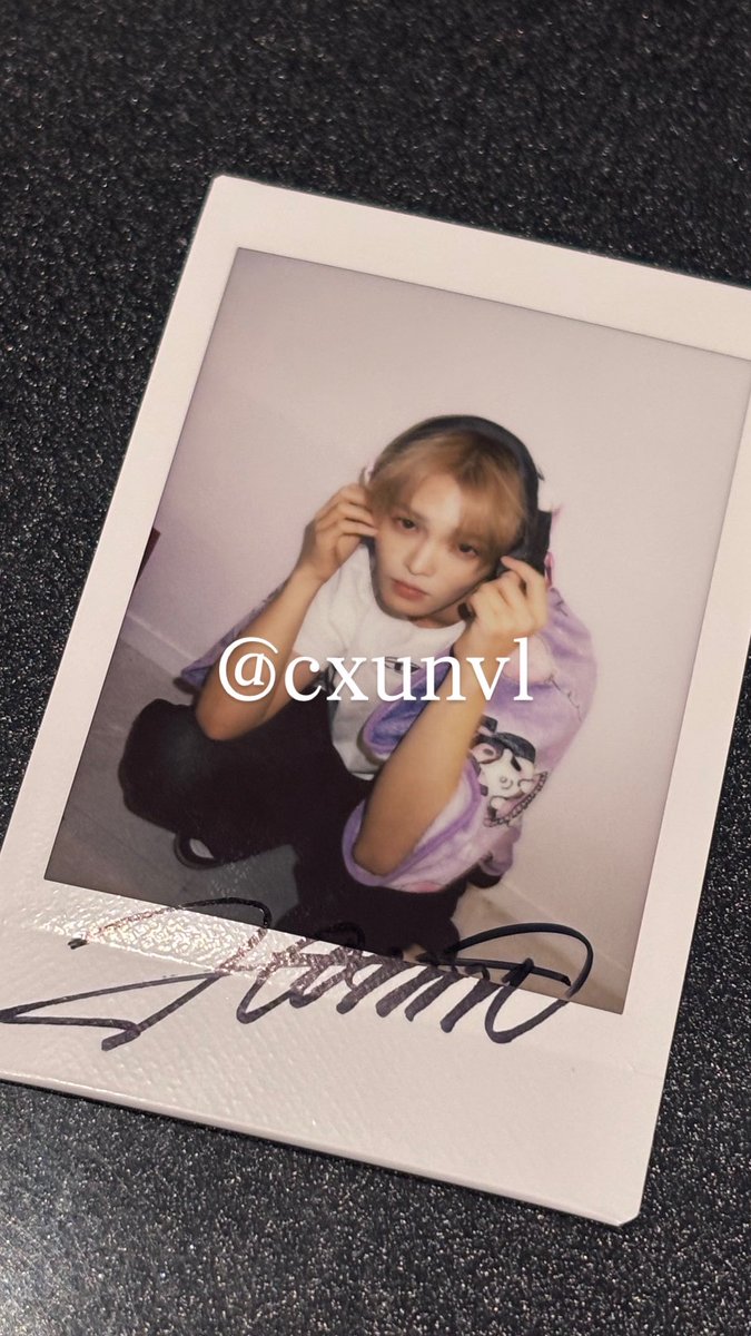 あ😭😭😭😭😭💧ハヌムのサイン入りチェキでた