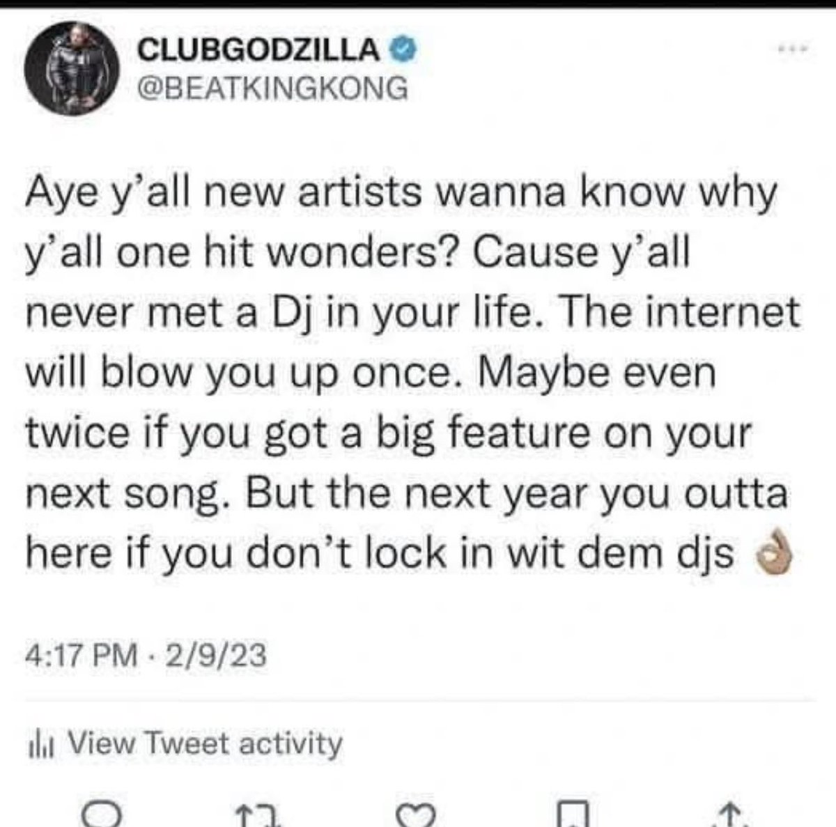 DJ 3 THE PLUG 🔌🔌 tweet media