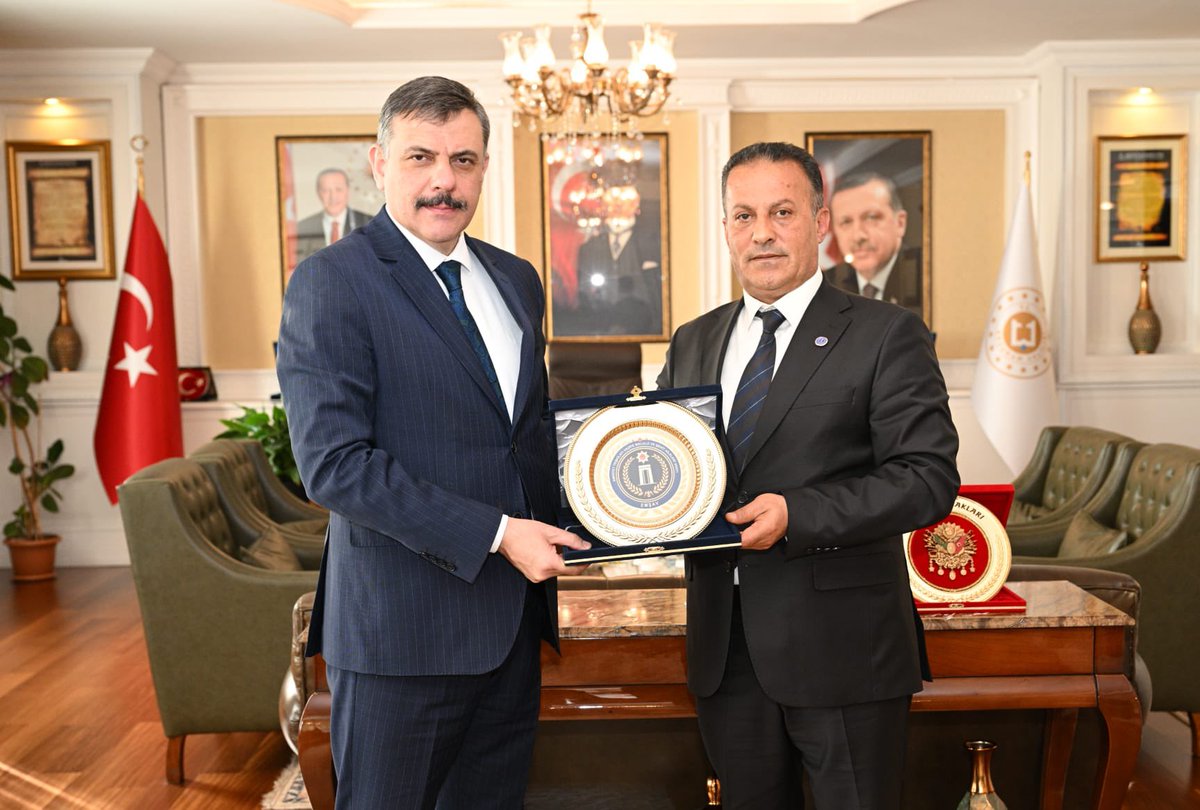 Cumhurbaşkanımız Sayın <a href="/RTErdogan/">Recep Tayyip Erdoğan</a> ’ın tensipleriyle;
İçişleri Bakanlığına atanan Sayın Mustafa Çiftçi’yi ve Adalet Bakanlığı atanan Sayın Akın Gürlek’i tebrik ediyor,görevlerinde muvaffakiyetler diliyorum. <a href="/TC_icisleri/">T.C. İçişleri Bakanlığı</a> <a href="/adalet_bakanlik/">T.C. Adalet Bakanlığı</a> <a href="/mutafac/">mutafac</a>