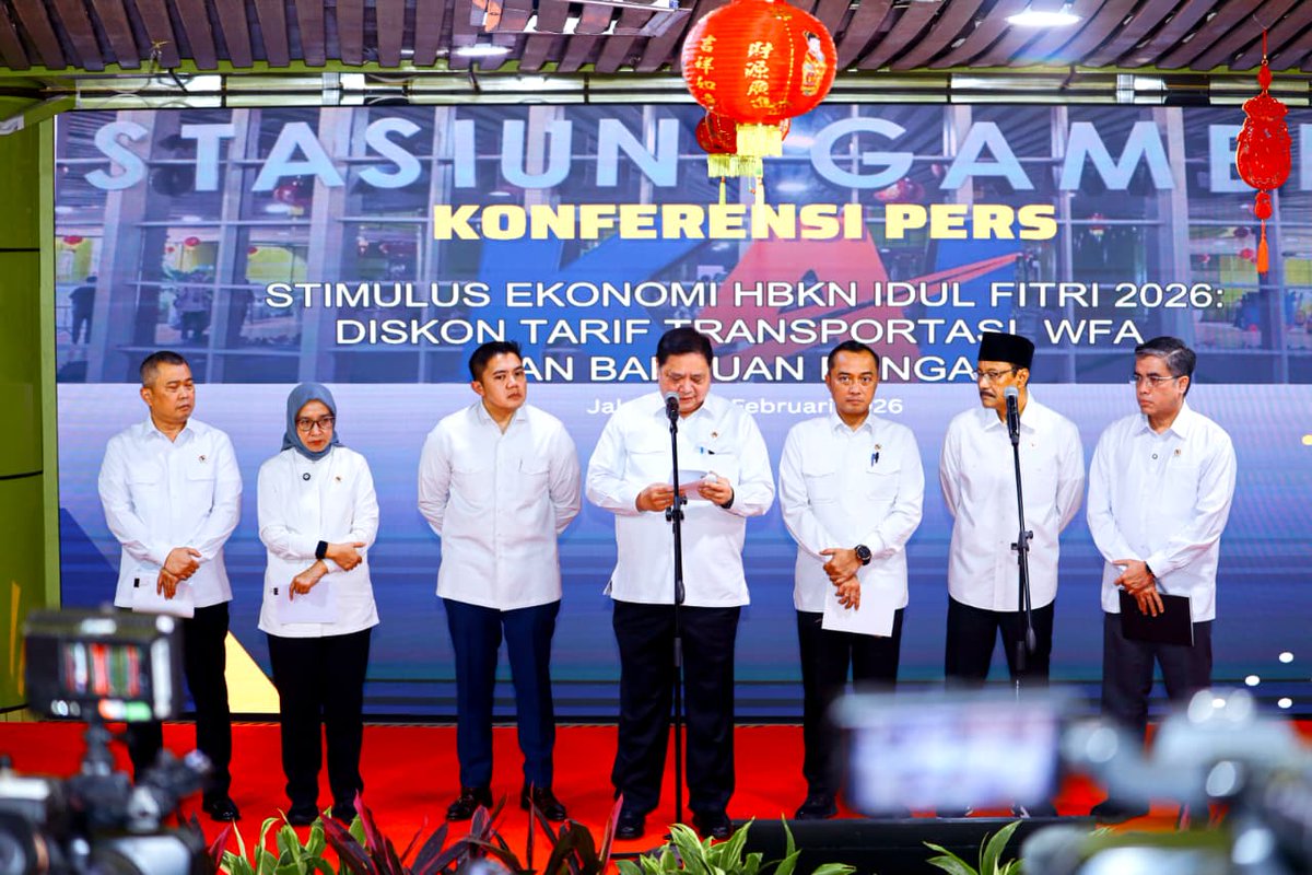 maswir42's tweet photo. Pemerintah Tetapkan WFA bagi Pekerja/Buruh Jelang dan Pasca Idulfitri 2026 https://t.co/ZdmrlXcHNx
#buruh #wfa #menaker #idulfitri https://t.co/CvaGxqcuJU
