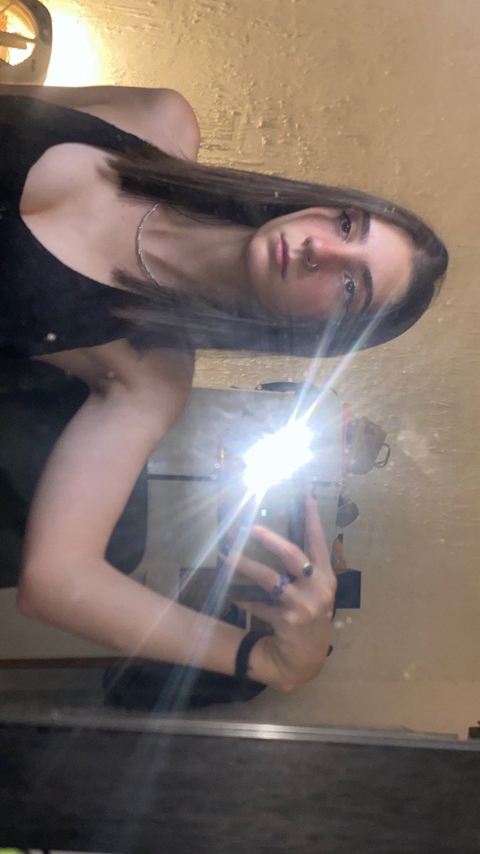 podemos hablar d lo qye serví rostro el viernes pasado(lo q no serví fue limpieza de espejo)