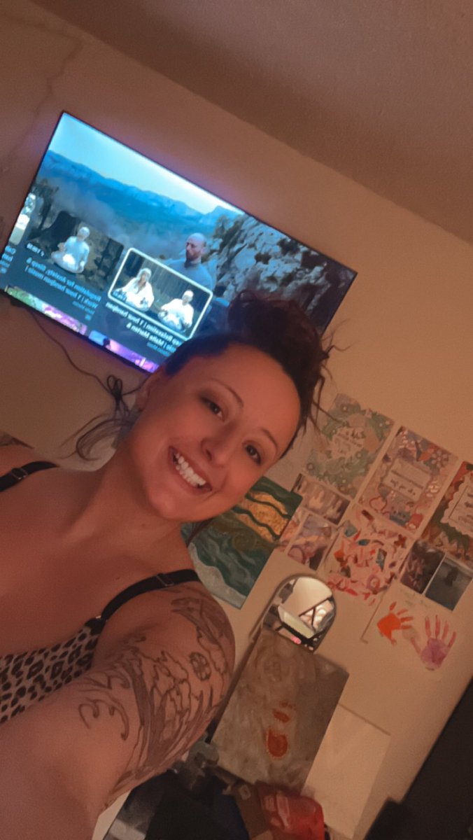 Sapphirex144's tweet image. When the honeypot finally admits they’ve surveillanced your apartment lololol. Watch this- I’m about to go to sleep. Bitch ass- wack ass- retarded ass- weak ass bitch, 

YOUR ASS IS GOING TO JAIL. 

#ChosenErotica 
#BehindBars
#OffToMars 

Dumbass bitch. 

I’m not fucking nice.