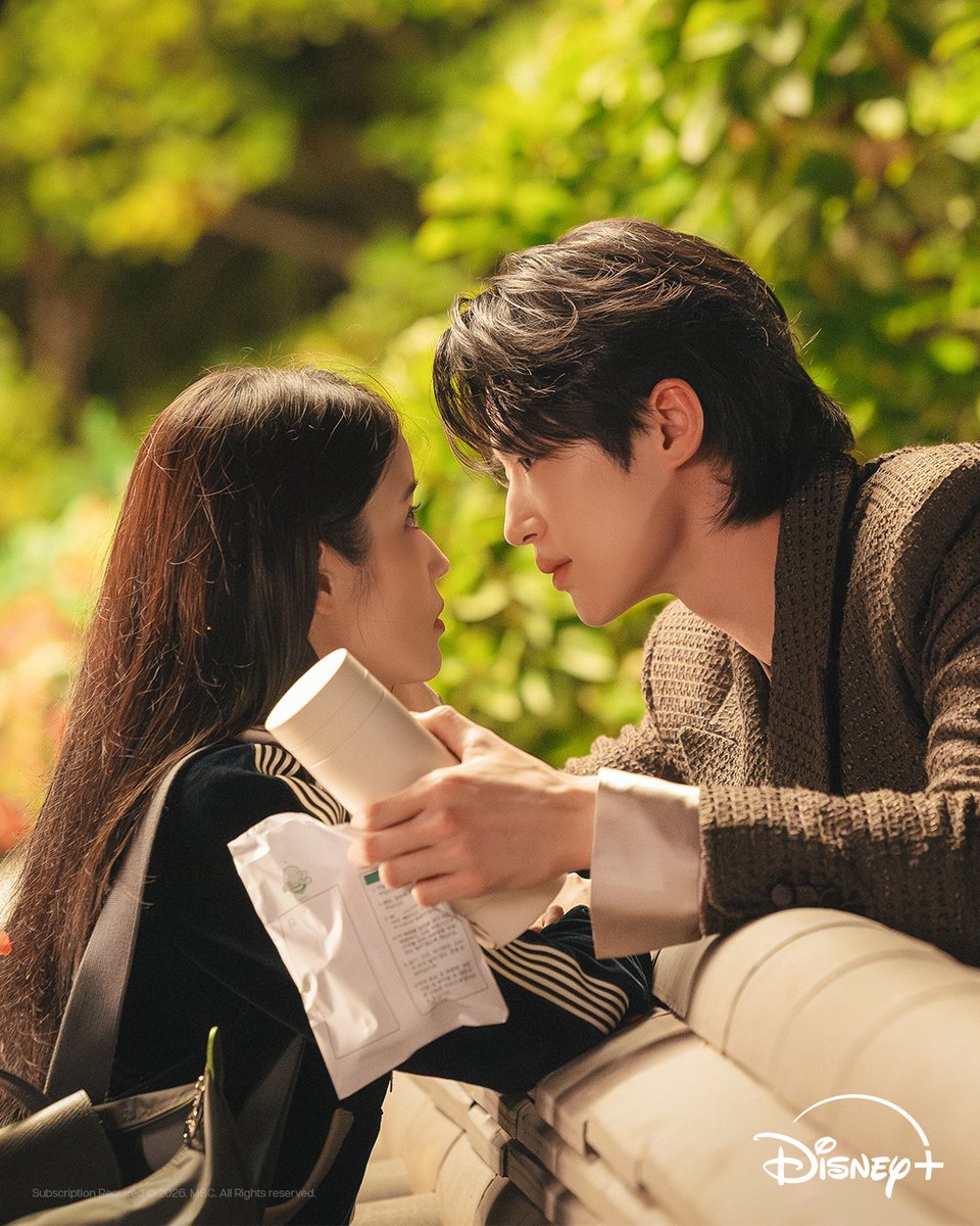 disneyplusph's tweet photo. Side effects may include: screaming, smiling, and nonstop kilig. 🫰🏼🥰

IU &amp; Byeon Wooseok are about to take the crown! (and our hearts) in #PerfectCrown , arriving soon on #DisneyPlusPH 👑

#21세기대군부인 #IU #ByeonWooseok #kdrama https://t.co/gQ5wbMFc4K