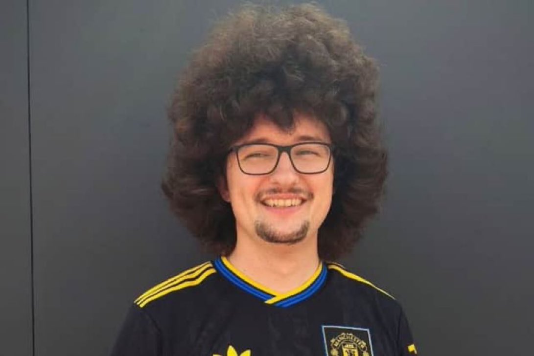 speedlinexx's tweet photo. 🚨Wayne Rooney on TheUnitedStrand:

“I’d send him to the other side of the country, I can’t stand him anymore.

We’re talking about Carrick and the team trying to win 5 games in a row and everything revolves around this guy getting a haircut.

I bet he’d be devastated if Manchester United had won their 5th game today against West Ham because he’d become irrelevant.”