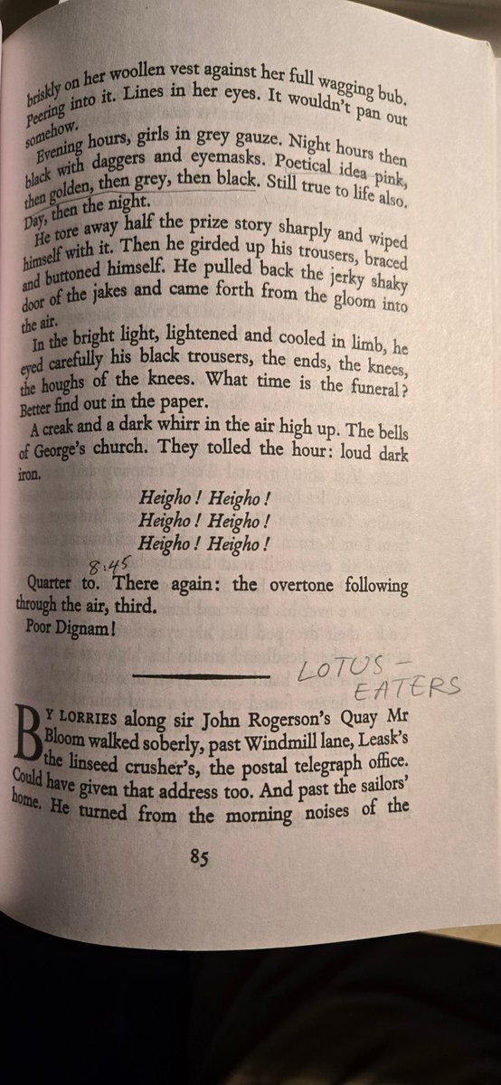 Justin? more like 🚍tin tweet media