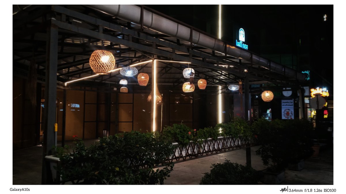 22jvd22's tweet photo. #mobilephotography
#streetphotography
#Photography
#Photo
#Snapseed
#Inshot
#Night
#Light
#Running_light https://t.co/9VmGKMgpqe