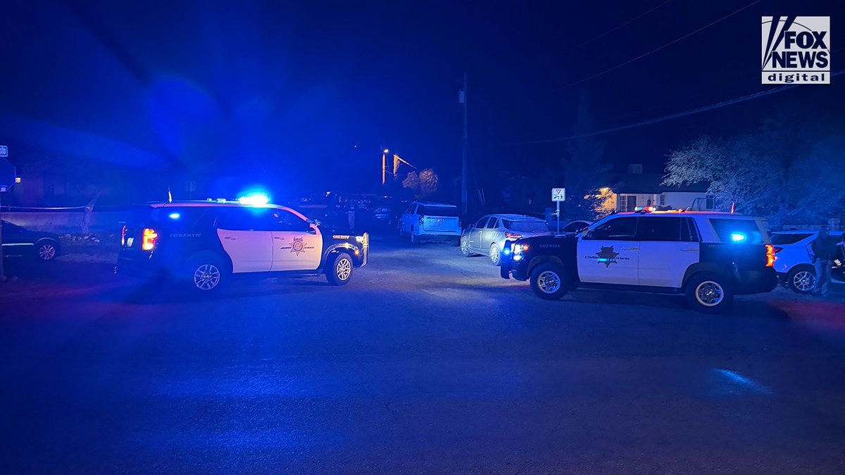 mishika_singh's tweet photo. #BREAKING : Police officers have #cordoned off Camino Agosto, a road near Interstate  19 in Rio Rico, Ariz. where  investigators are carrying out a #search related to the investigation  into Nancy Guthrie’s #disappearance.

#NancyGuthrieKidnapping #NancyGuthrie #abducted #CountySheriff #Kidnapping #CCTV #Suspect #enforcement #investigation #FBI