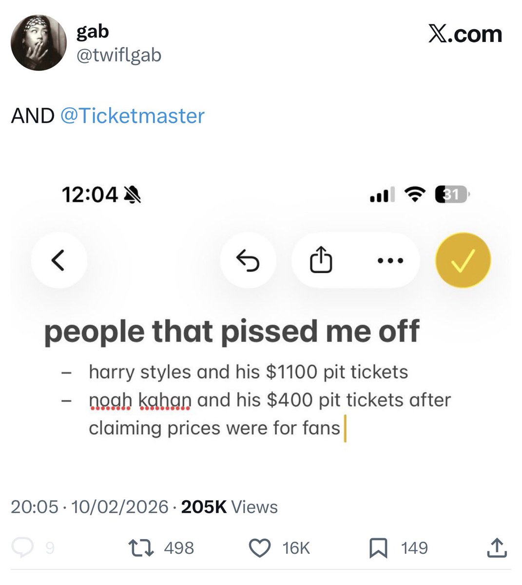 It IS also a problem when Noah does it. Have you not seen Twitter today this has 16 thousand likes 😭😭😭😭 and even then, $400 pit is not the same as $1100 pit and $500 nosebleeds.
