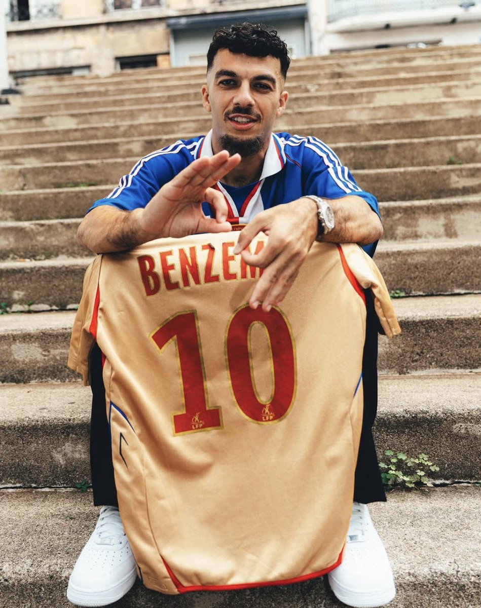 Yanisiñho_69🇩🇿 tweet media