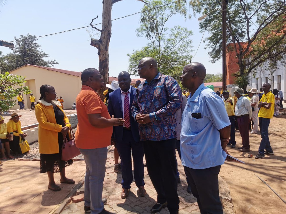 nick_muson24683's tweet photo. A new dawn is Coming.Citizens are being consulted and the decision for way forward is upon them. We have a clear and straight forward leader Hon Job Sikhala to take us to the next level. Let the games begin ‼️‼️‼️.
#NoTo2030
#Wiwa https://t.co/F6iXgTMx1U