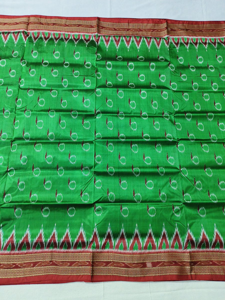 authodihand's tweet photo. #NewYear2026 #NewBeginnings #BandhaSilk #BandhaSaree #Odisha #OdishaTourism #KhanduaSilk #KhanduaSilk #KhanduaSilkSaree #KhanduaSaree #IkatSaree #KhanduaPata #SingleIkat #Bandha #HandmadeWithLove #HandWoven #Saree #MakeInIndia #MakeInBharat #MakeInOdisha Kindly Share ๐๐ป๐๐๐ป https://t.co/7mu9noDEr2