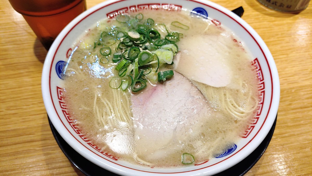 etrazi's tweet photo. 2026年4杯目 そらのいろ 麹町本舗＠麹町。オープン時以来になるかな。 #ramen #ラーメン #らーめん #ramen_cp #ramendb https://t.co/phGUIi9gMF