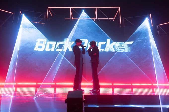 제베원 석매튜X박건욱, ‘2026 비저너리 어워즈’ 참석
#박건욱

석매튜와 박건욱은 지난 10일 진행된 ‘2026 2026 비저너리 어워즈(2026 VISIONARY AWARDS)’에 공식 초청됐다. 이에 두 멤버는 ‘2026 비저너리’ 수상작인 티빙 오리지널 ‘스터디그룹’ OST ‘백패커(BACK PACKER)’를 가창한 바, 이날