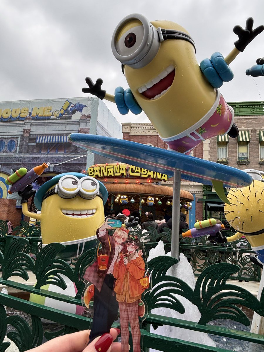 ふたりはどんなカチューシャつけるんだろう💭 どれも似合うなと思い