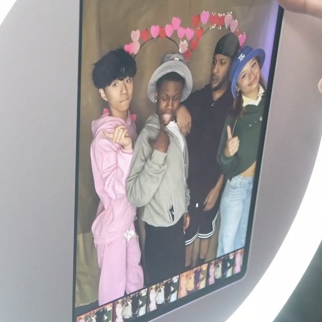 𝓪𓍢 tweet media