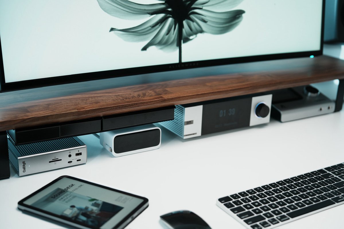 𝐎𝐕𝐑. tweet media