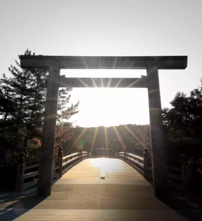 uppekk's tweet photo. 今日は建国記念の日🇯🇵
2686年にわたり途切れることなく主権を守り続けてきた日本。それは決して運や偶然の産物ではなく、島国日本に生きてきた先人たちが命を懸けて積み重ねた偉大な努力と深い智慧の結晶なのです。この悠久の国史を振り返るたび、心から深い感謝の念が湧き上がります。
同時に、このかけがえのない平和と自由が未来の子どもたちへも途切れなく受け継がれていくよう、今を生きる私たち一人ひとりが努力を続けなければなりません。
この美しい国に生まれたこと、この国史を継ぐこと、本当に誇りに思います。皆さんの心にもこの想いが響きますように。#建国記念の日 #紀元節