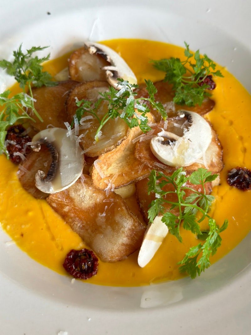 is_in_u's tweet image. 성신여대 - 보문 산책 코스🌳

𖥧 카페 시와에서 브런치 🥪
𖥧 운치에서 단호박뇨끼를 먹어도 좋다💛
𖥧 부비프에서 책 쇼핑📚
𖥧 카페 시소에서 소보로 푸딩과 커피☕️
𖥧 카페 코보에서 시즈널케잌이나 버터쿠키도 굳😻
𖥧 모요일 (인스타에 오픈 일정 참고) 구경💖
𖥧 어디에가든에서 식물 구경🪴