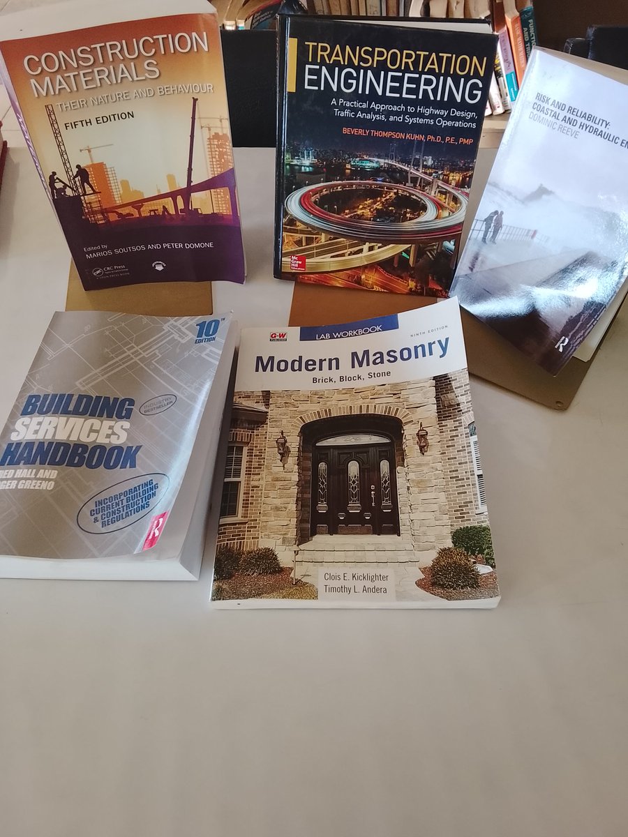 UoEmLibrary's tweet photo. Engineers don't just dream it-they design it.
Explore our latest Engineering collection in the library and power up your innovation journey. https://t.co/Ie8YU4Zm6X