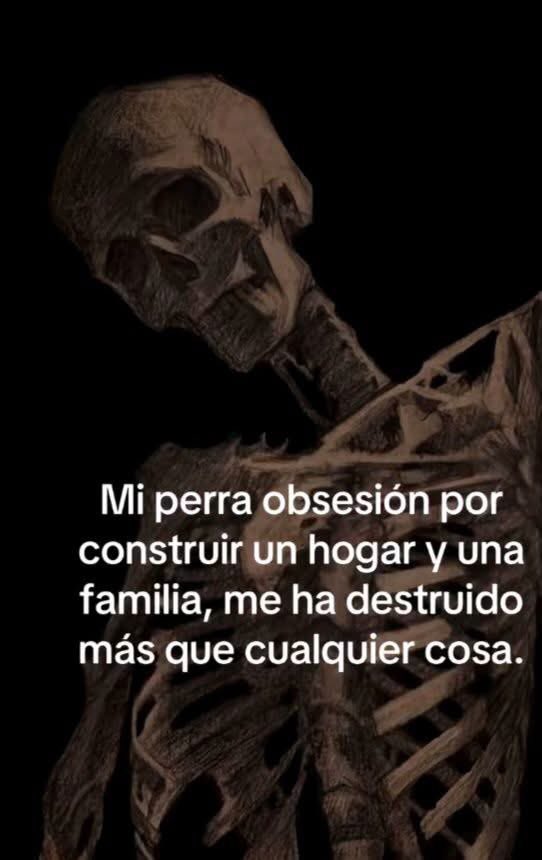 triste y con ganas de morirme ☹︎ (@cxrrly) on Twitter photo 