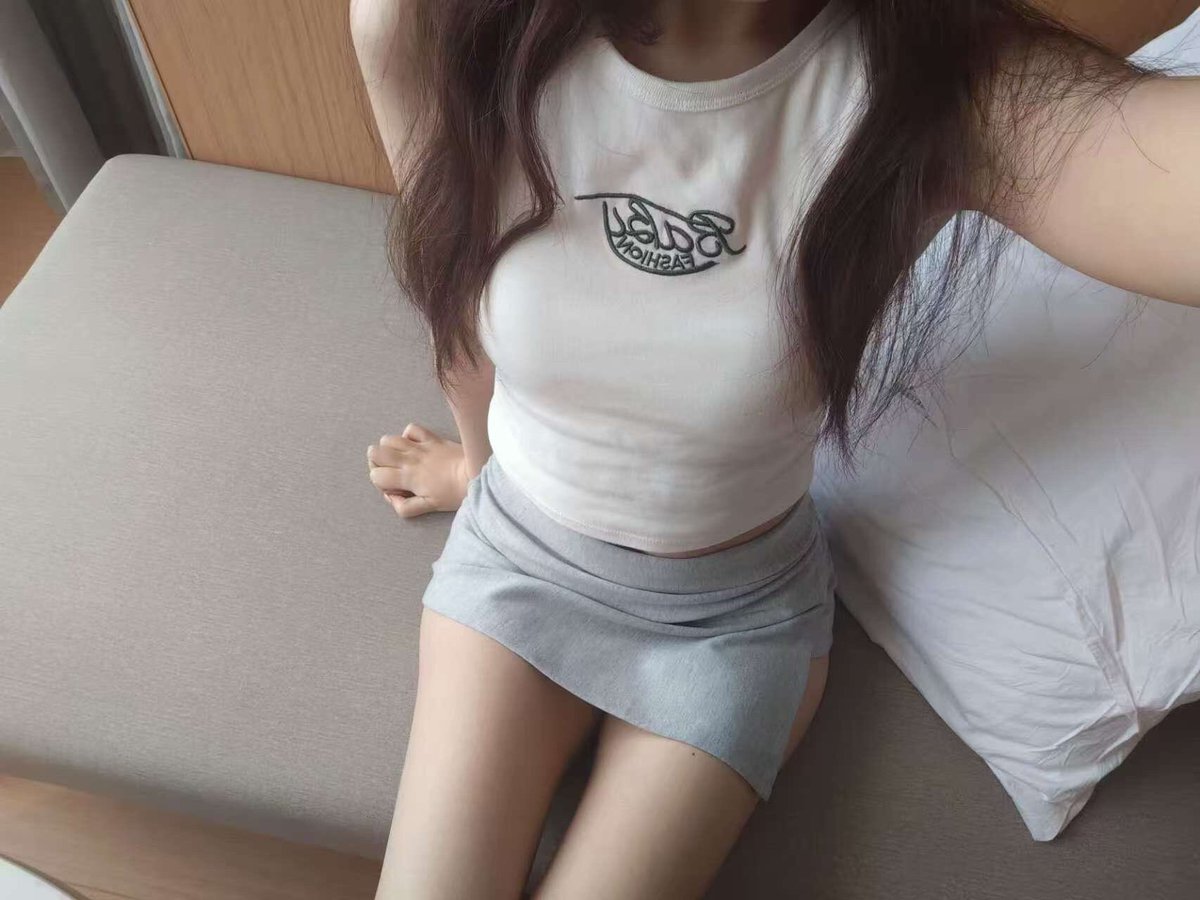 广东字母墙 tweet media