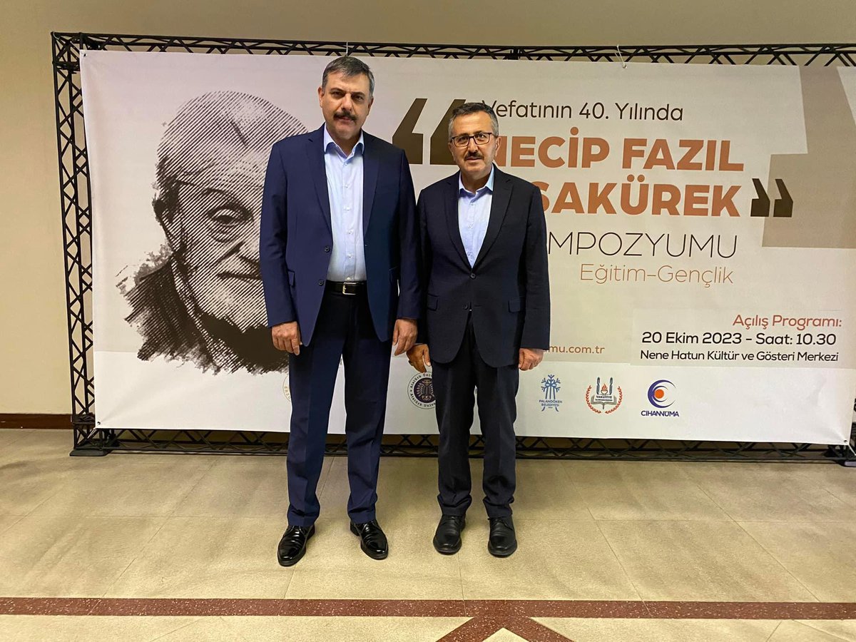 HuseyinKir64's tweet photo. Çorum Valiliği yaptığı süreçte maiyetinde çalışmaktan onur duydum, Erzurum Valisi Sayın Mustafa ÇİFTÇİ; Cumhurbaşkanımız Sayın Recep Tayyip Erdoğan’ın tensipleri ile  İçişleri Bakanı olarak atanmıştır. Rabbim yardımcısı olsun. https://t.co/VpRE86iLS0
