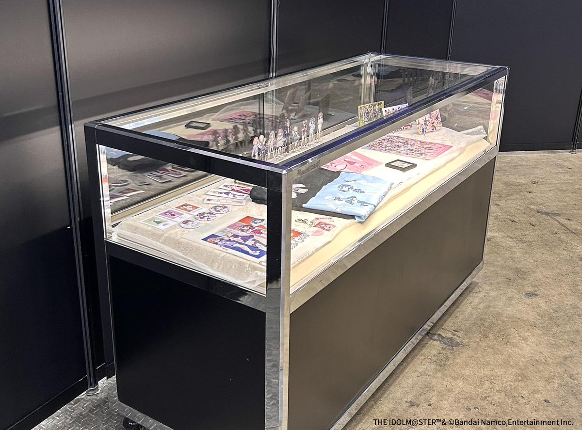 imas_CGofficial's tweet photo. 🔹SELECTSHOP PRIVÉ COLLECTION🔹
#デレミリ衣装展 で一部サンプル展示中💕

✦及川雫　　　✦ナターリア
✦一ノ瀬志希　✦古賀小春
✦吉岡沙紀　　✦奥山沙織
✦中野有香　　✦塩見周子

💎𝓜𝓤𝓢𝓣 𝓑𝓤𝓨💎
https://t.co/z60wRQWTxW https://t.co/55ZCQsBLpE
