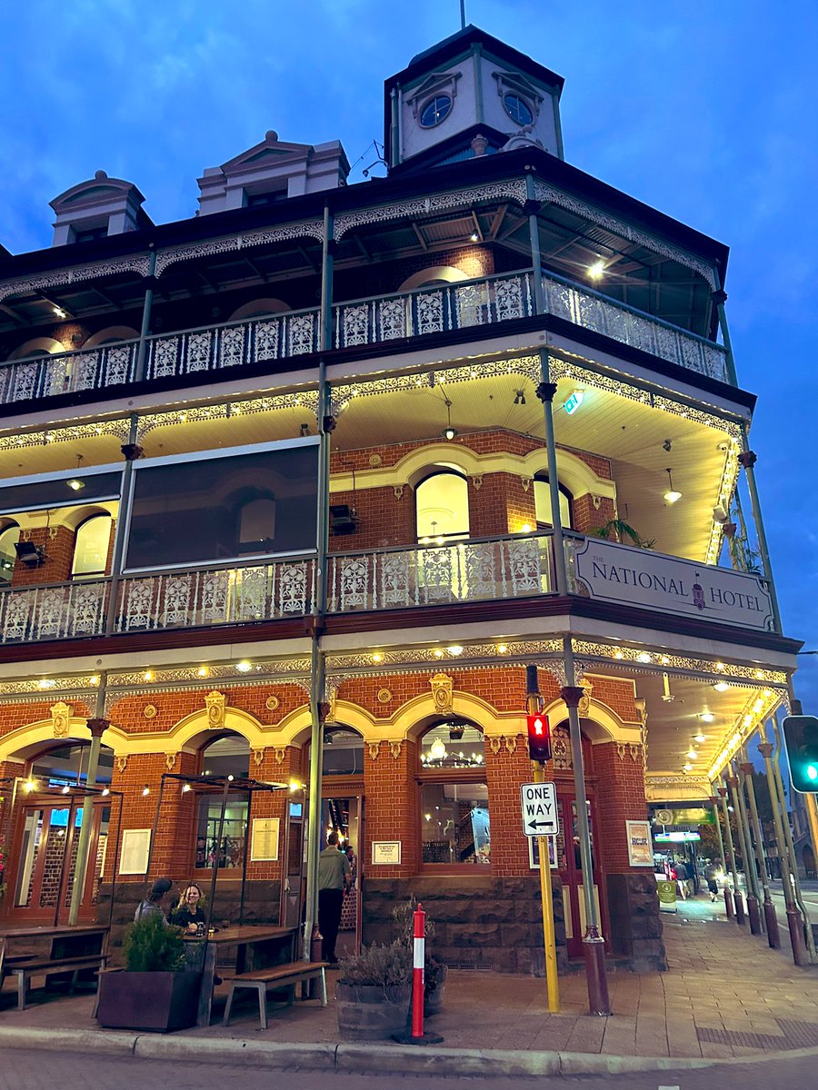 freopics_'s tweet photo. Rooftop #TheNationalHotel #infreo https://t.co/gk306CotNi