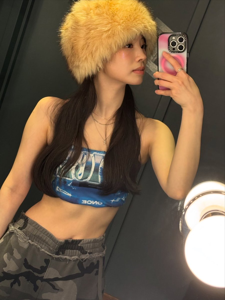 TWICE TIMES tweet media