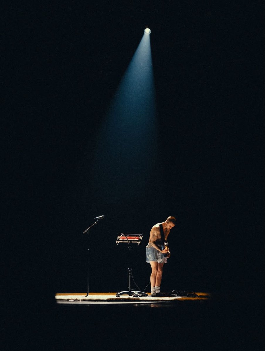 📸| Nuevas fotos de Justin Bieber en los GRAMMYs.