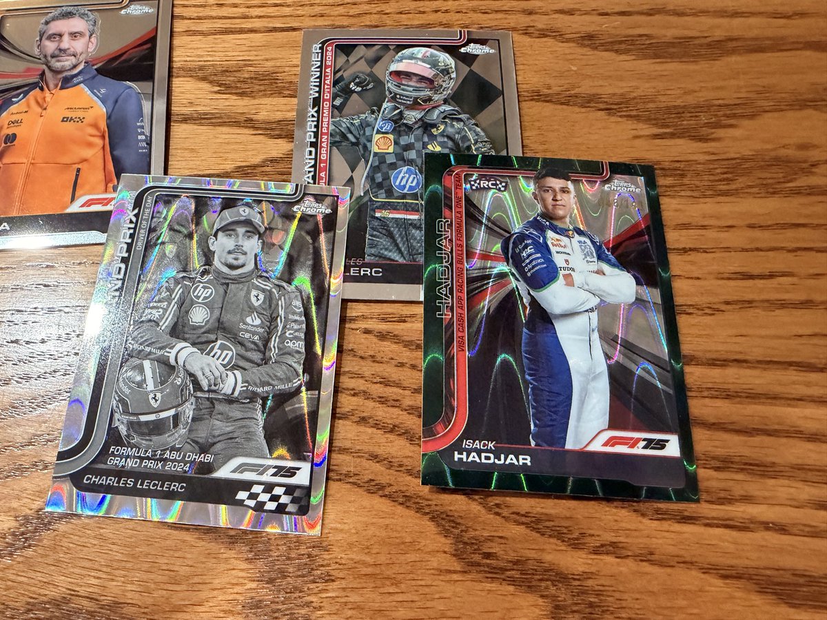 1YAOYAS's tweet photo. Another great #F1 rip, 3 blasters gave me 5 numbered cards including a #mcclaren Lando /150, #Ferrari /199, and a Hadjar /140 RC.  @CardPurchaser @Topps @F1 https://t.co/P6HhIrnOg7