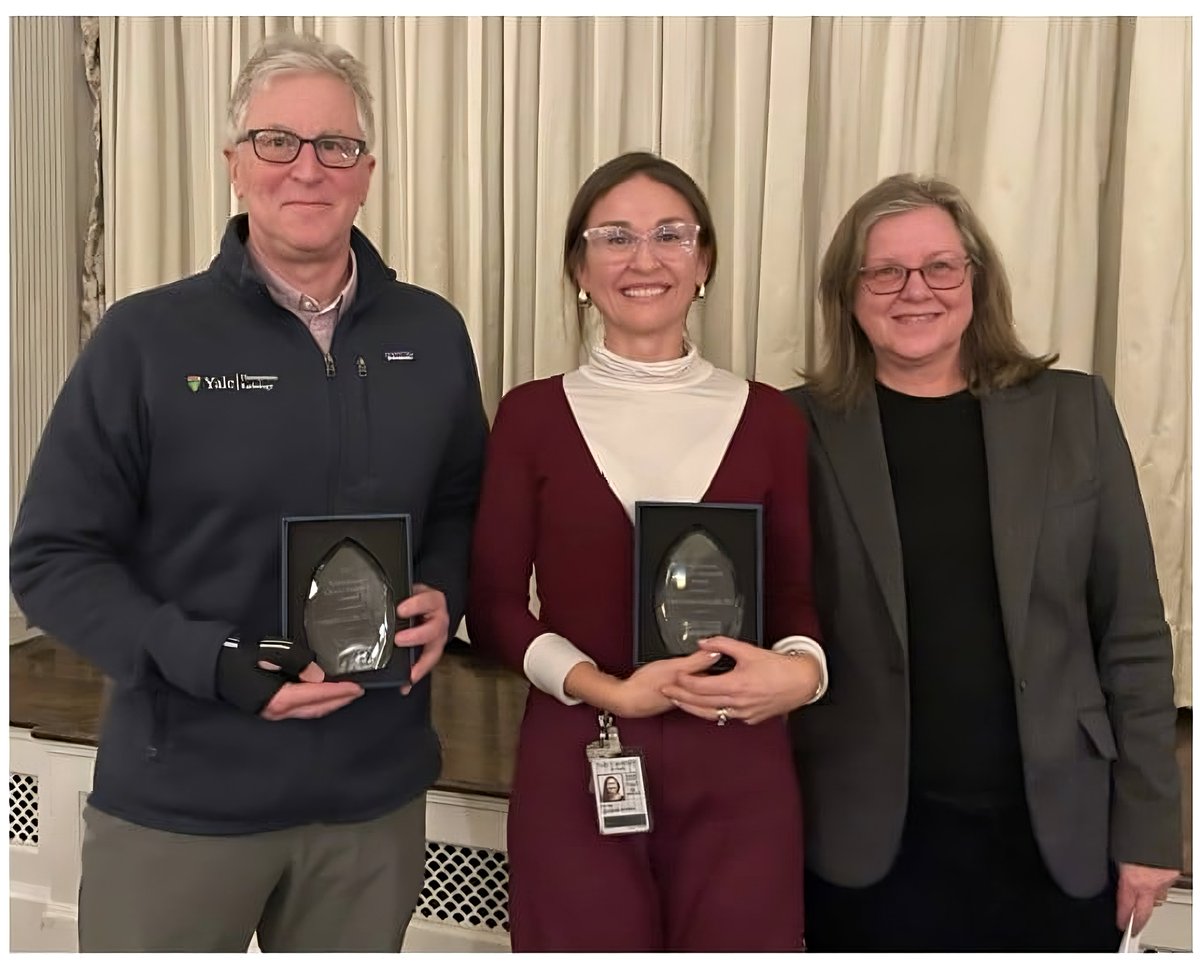 Escobar-Hoyos Lab tweet media